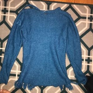 Fleece like long sleeved shirt